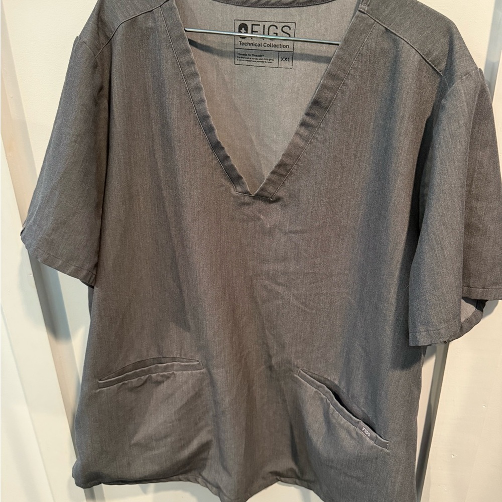 Figs Graphite Scrub Ensemble - image 6